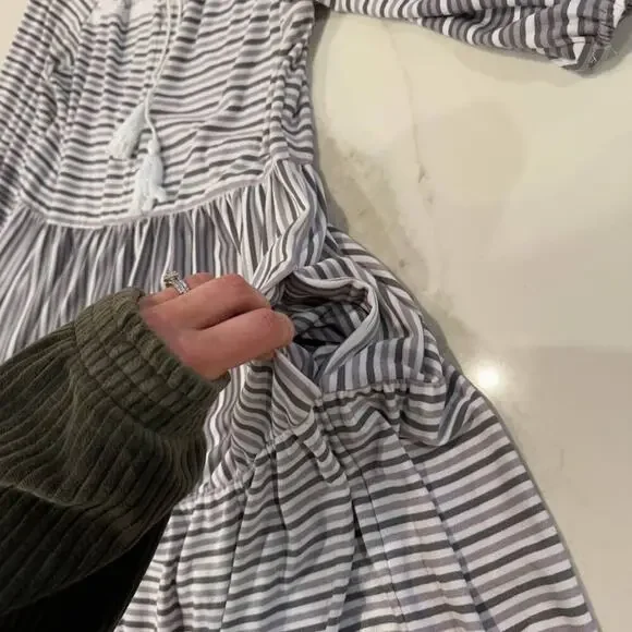 Violet Weekend Gray Purple Stripe Tasseled Neck Tiered Midi Dress Women's Medium - Picture 7 of 8